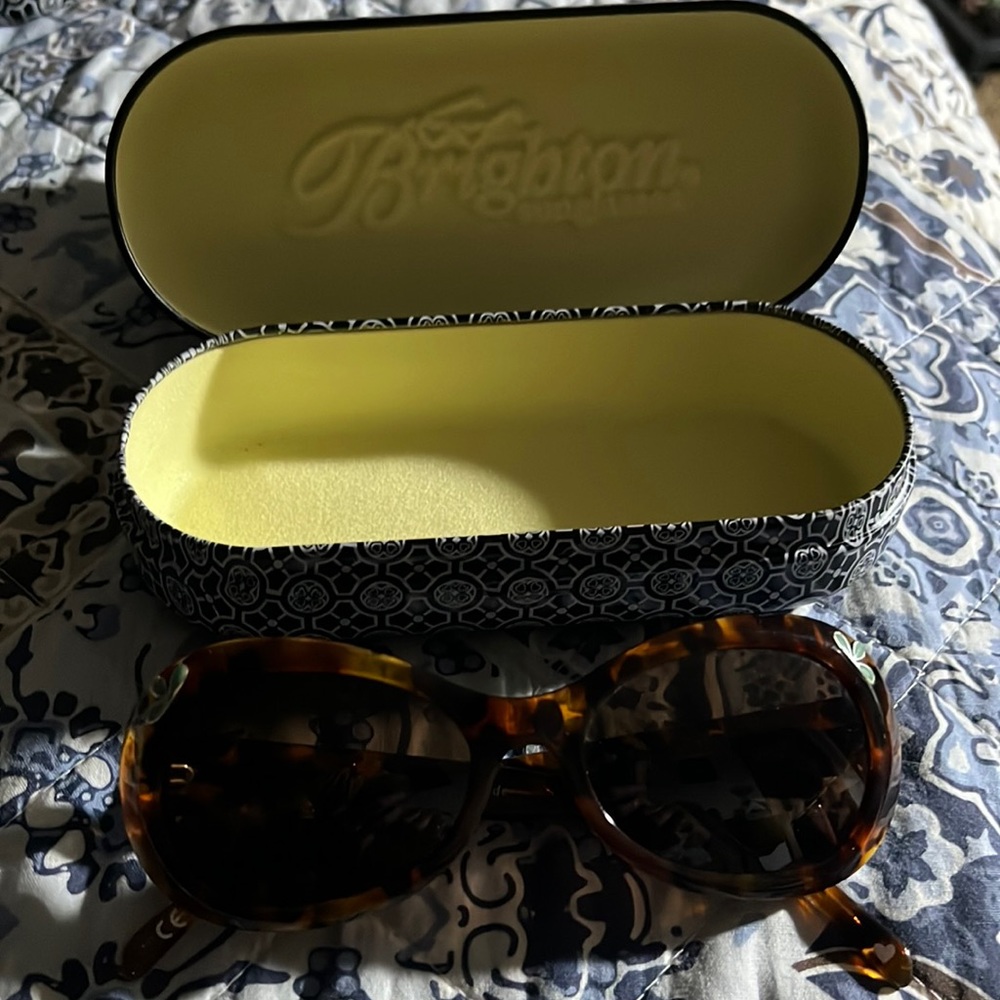 Brighton sunglasses with silver and turquoise trim